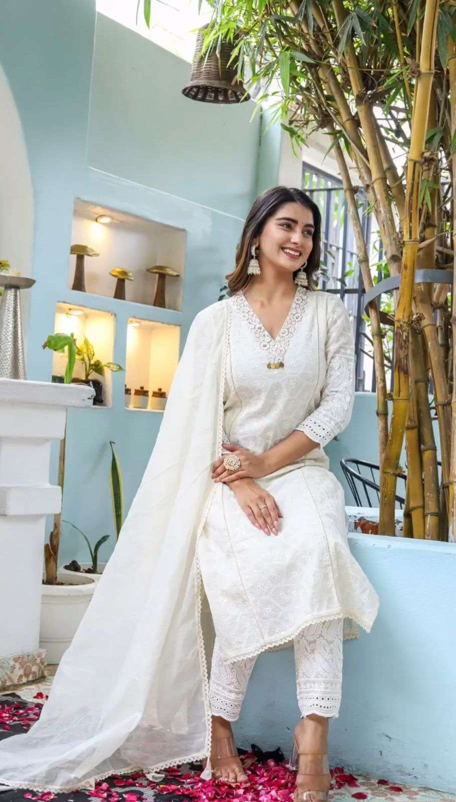 Libas Chickenkari Kurti Pant Set With Embroidered Lace And Chanderi Dupatta