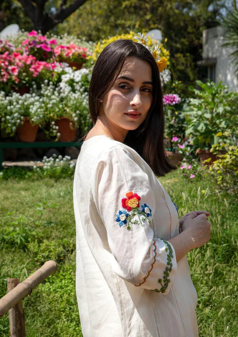 Libas Off White Embroidered Cotton Kurta And Pant Set