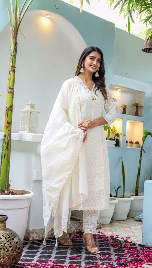 Libas Chickenkari Kurti Pant Set With Embroidered Lace And Chanderi Dupatta